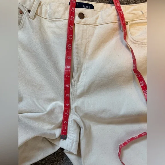 NWT Boden Cropped Flare High-Rise Jeans Cream Size 18 US - Picture 12 of 14